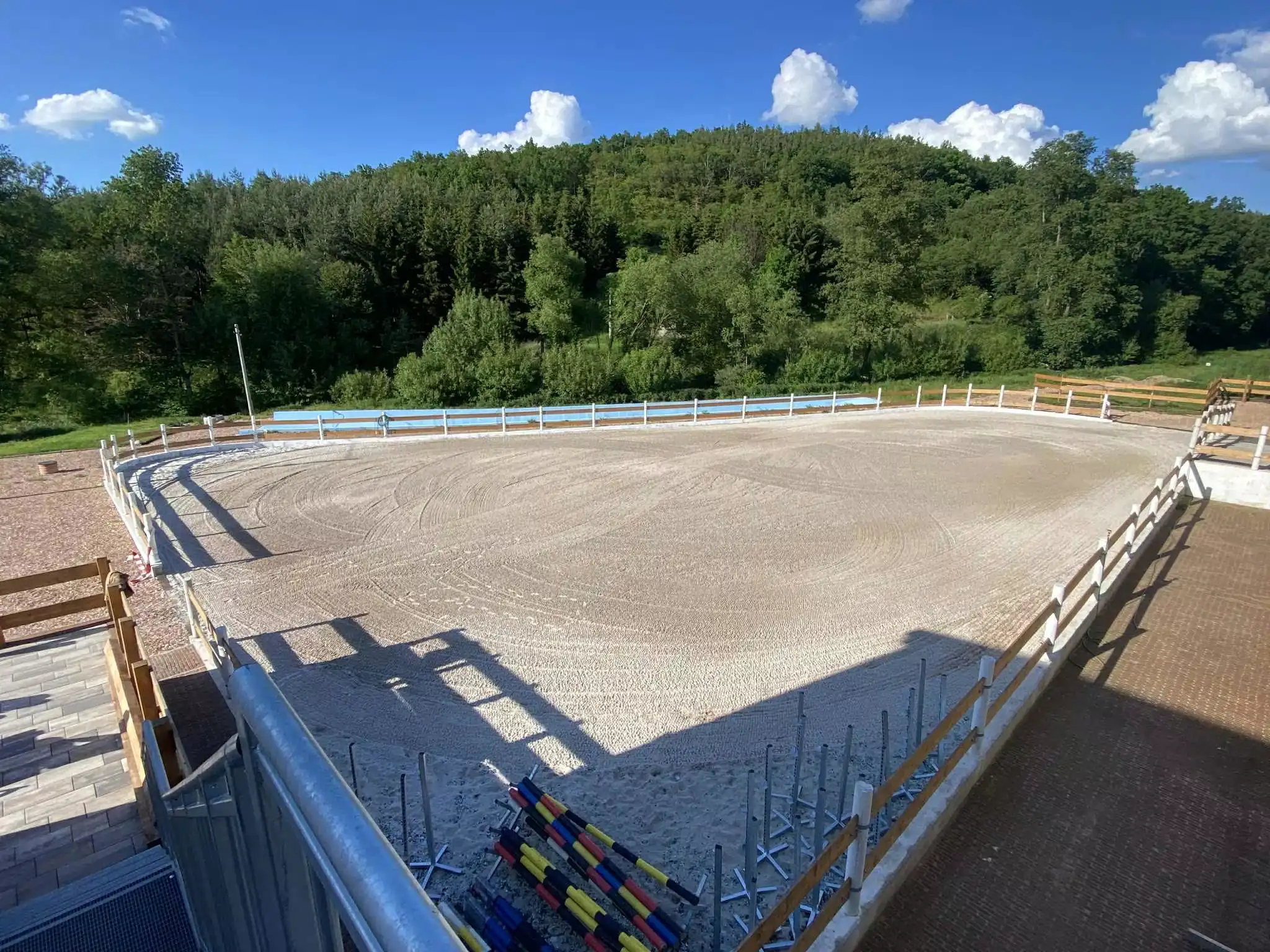 Velké venkovní kolbiště Statku Nezdice nedaleko Klatov